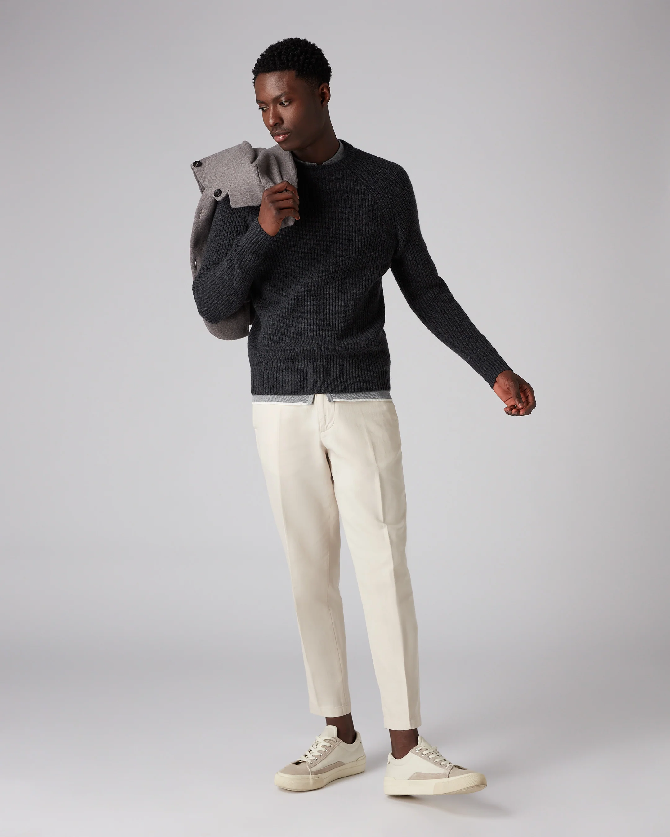 007 Fishermans Rib Round Neck Jumper Dark Charcoal Grey - Image 5