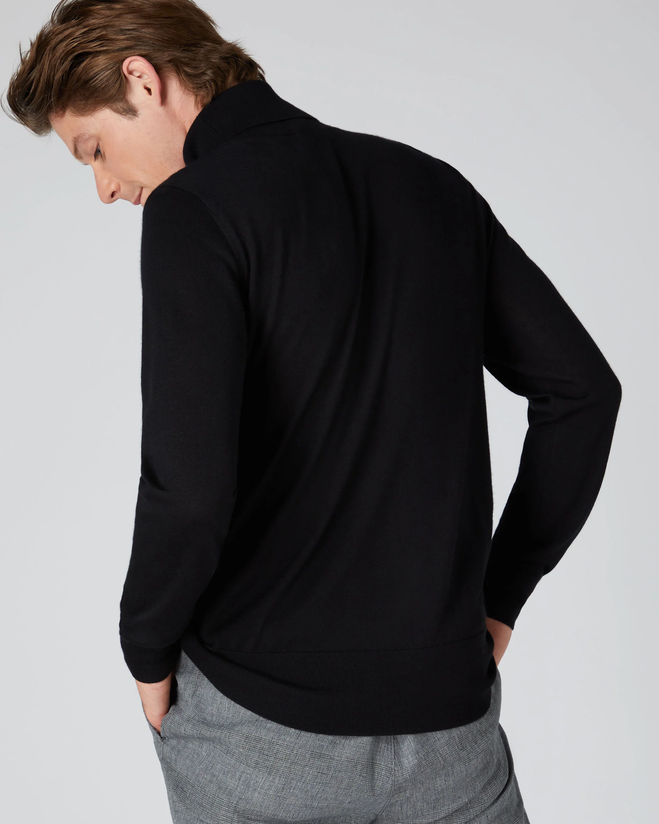 Men's Pimlico Fine Gauge Cashmere Roll Neck Jumper Black - Image 4