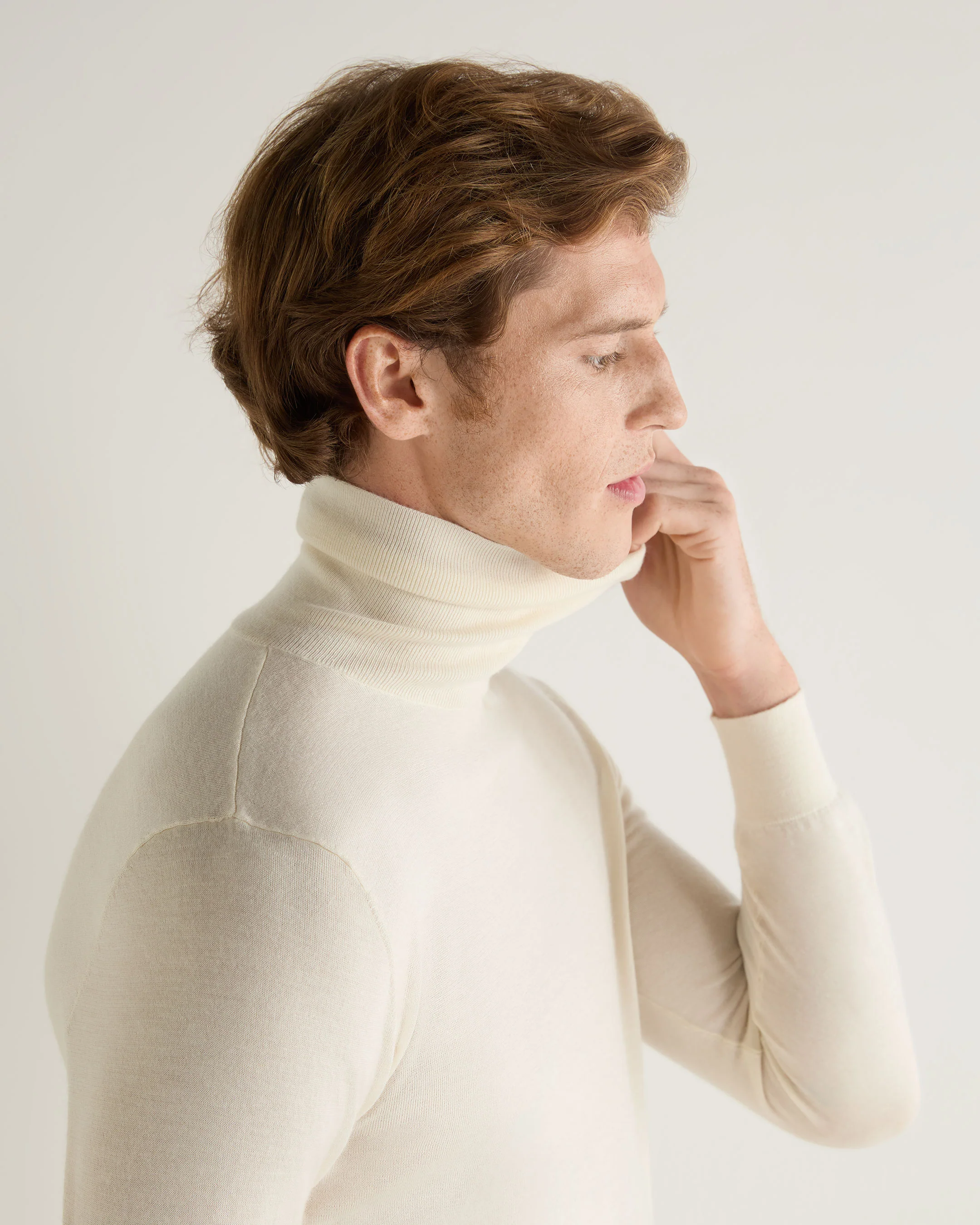 Men's Pimlico Fine Gauge Cashmere Roll Neck Jumper New Ivory White - Image 5