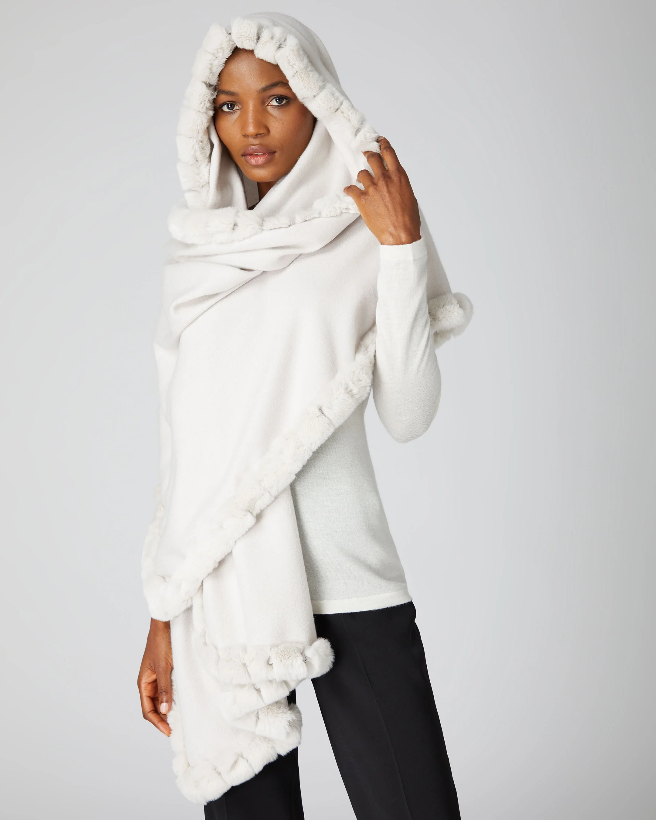 Women's Meribel Woven Fur Trim Cashmere Shawl Snow Grey - Image 2