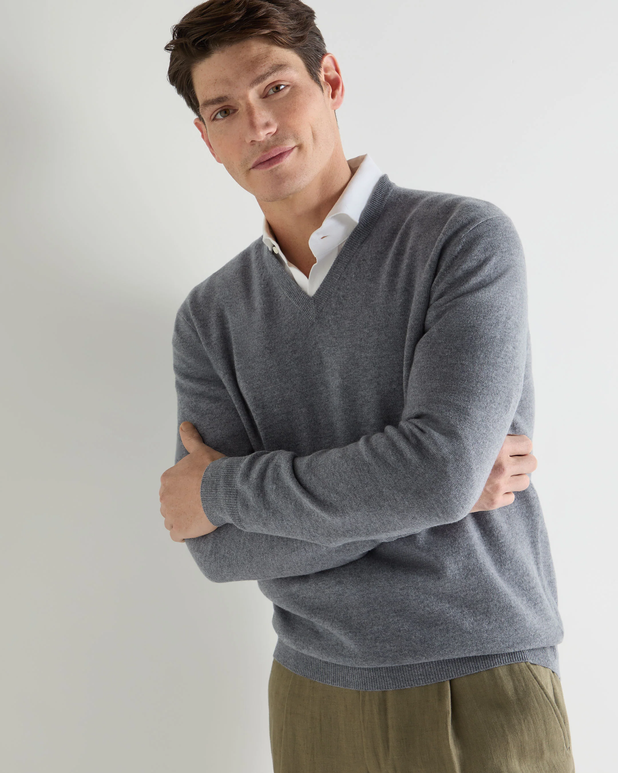 Men's Burlington V Neck Cashmere Jumper Ash Grey