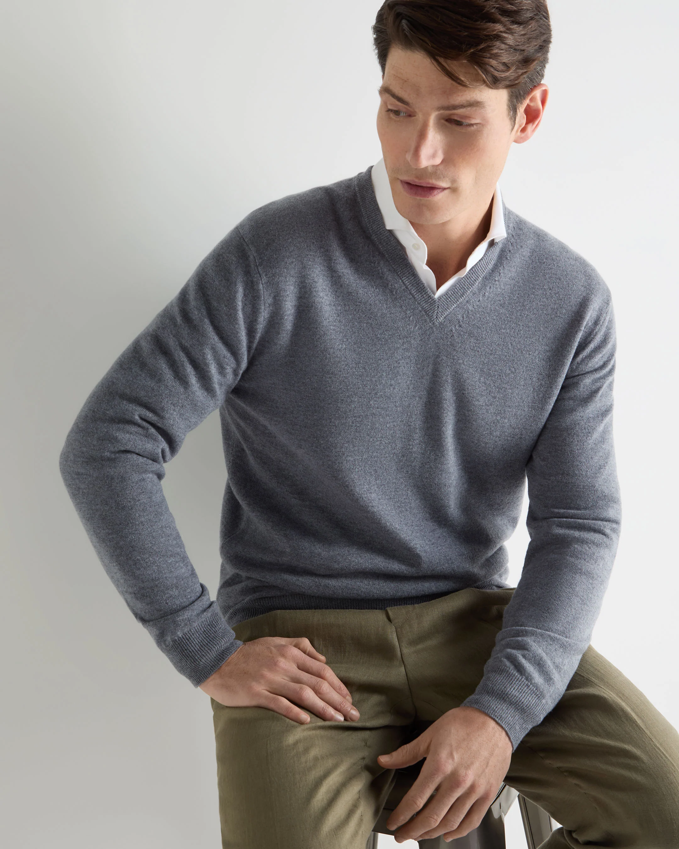 Men's Burlington V Neck Cashmere Jumper Ash Grey - Image 5