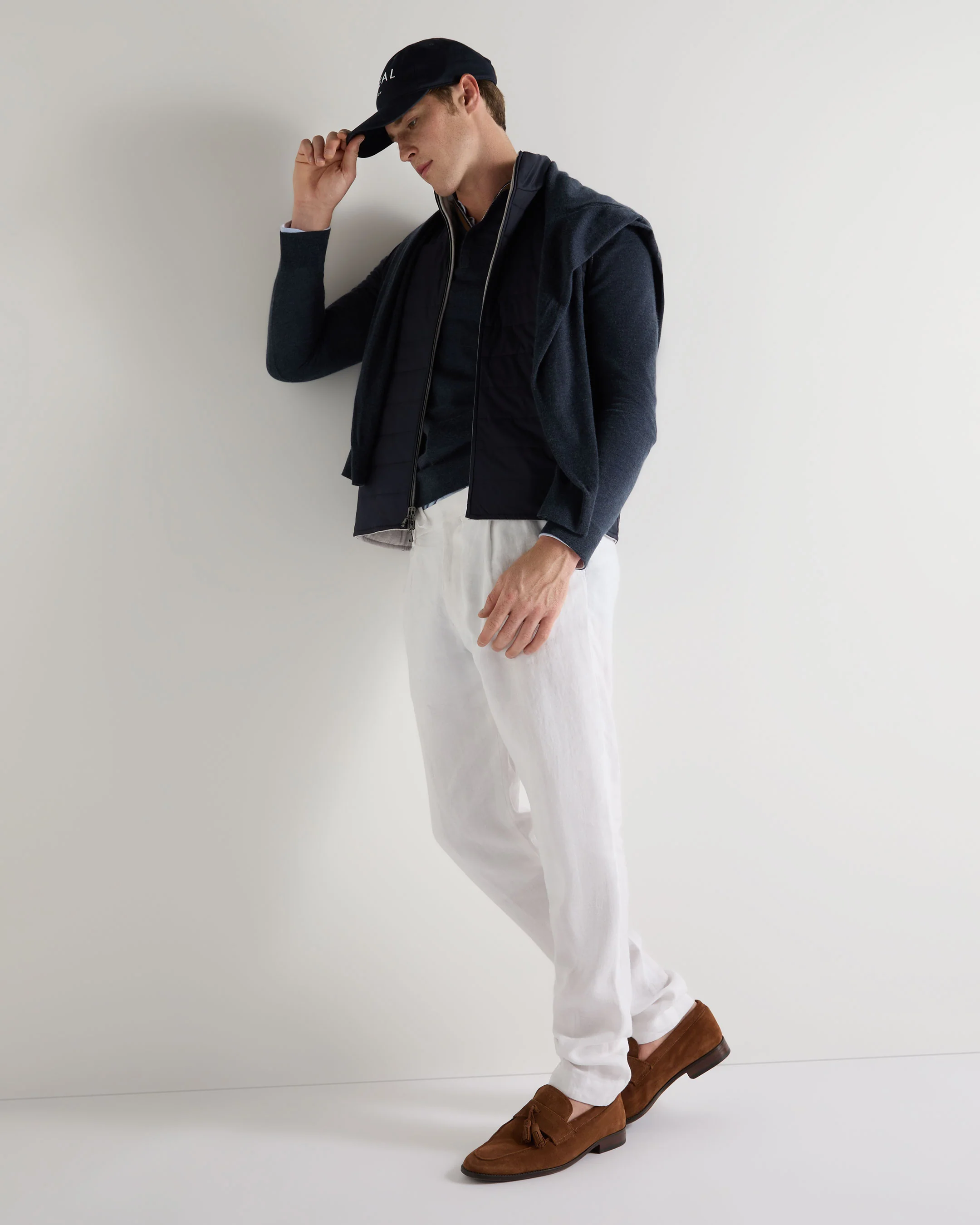 Men's Strand Down Gilet Fumo Grey - Image 3