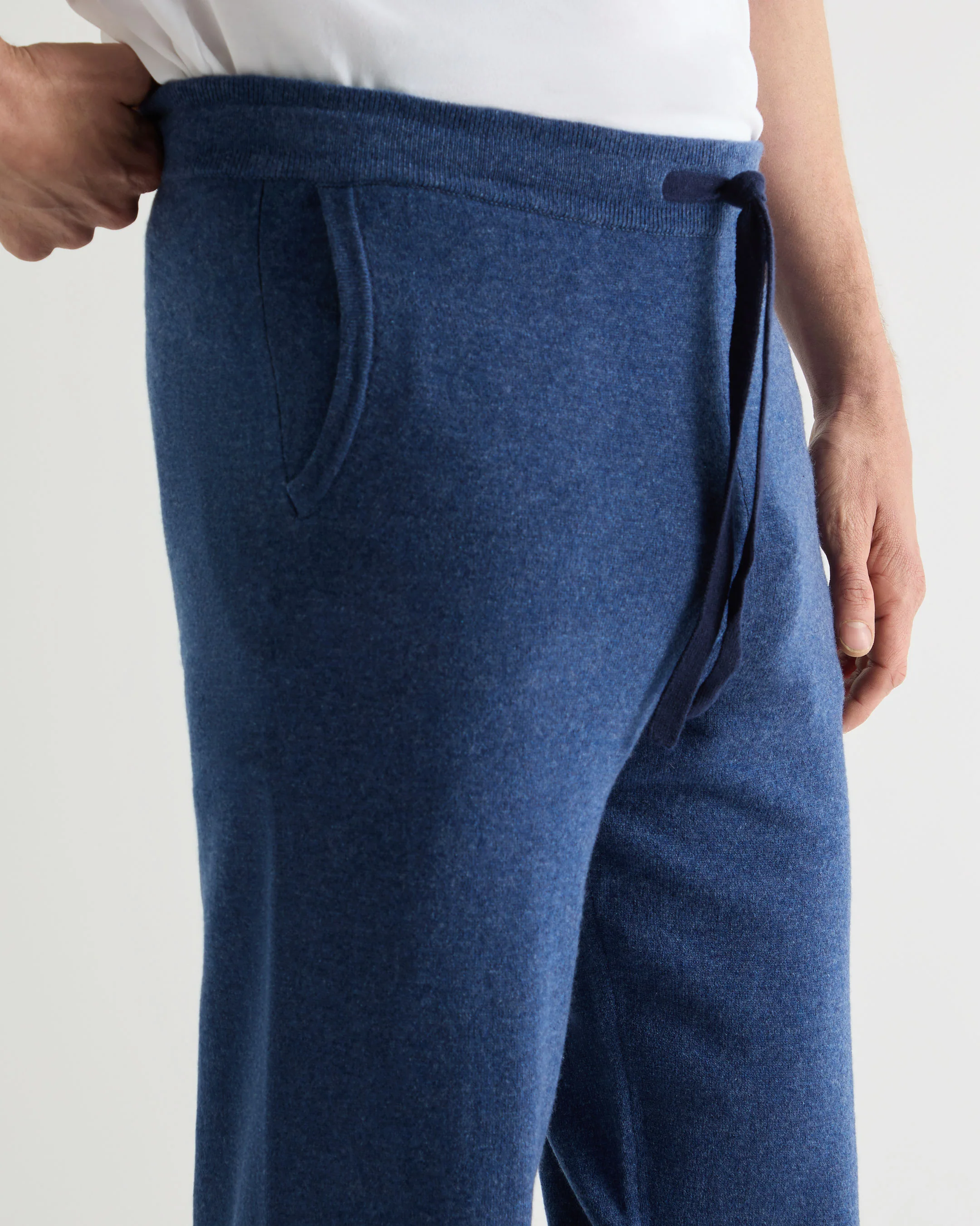Men's Ladbroke Cashmere Jogger Bright Denim Blue - Image 5