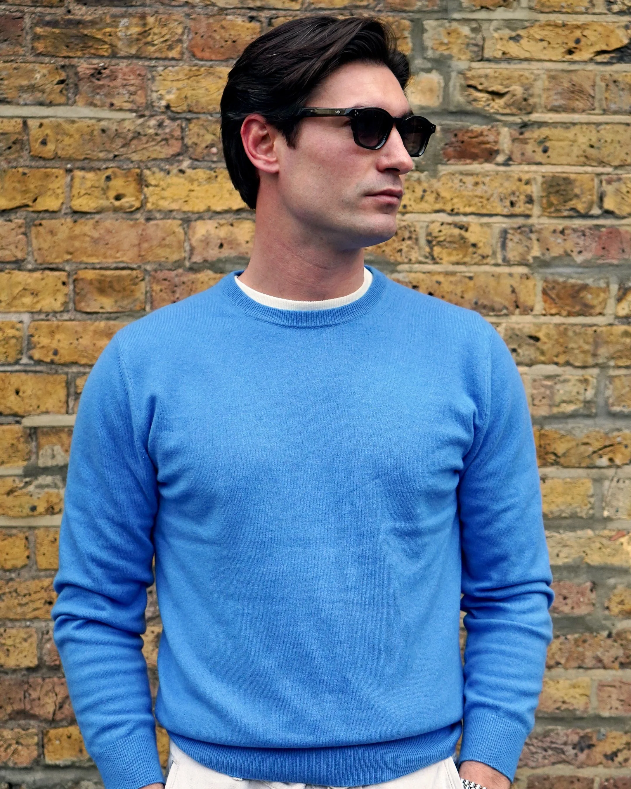 Men's Oxford Round Neck Cashmere Jumper Sunshine Blue - Image 7