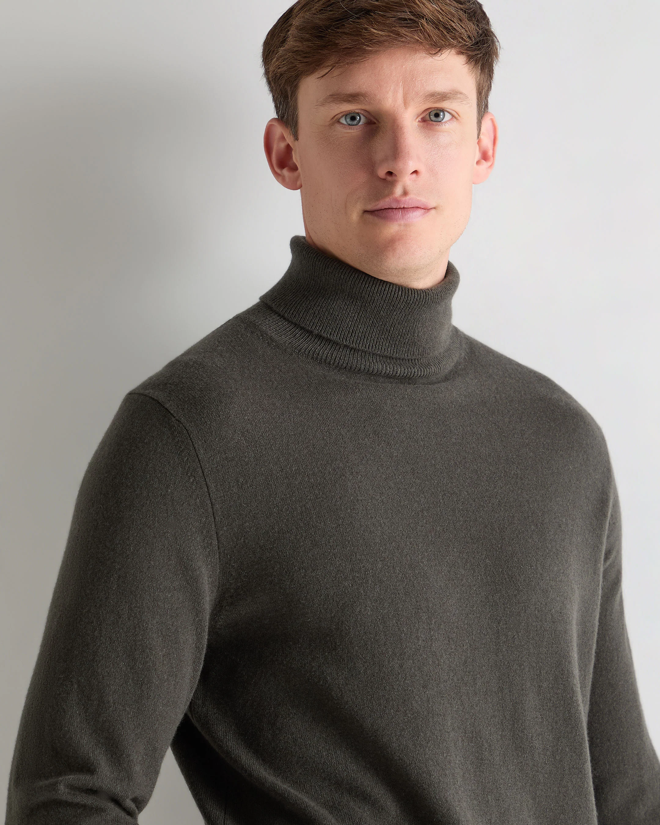Men's Trafalgar Roll Neck Cashmere Jumper Arabica Khaki Green - Image 5