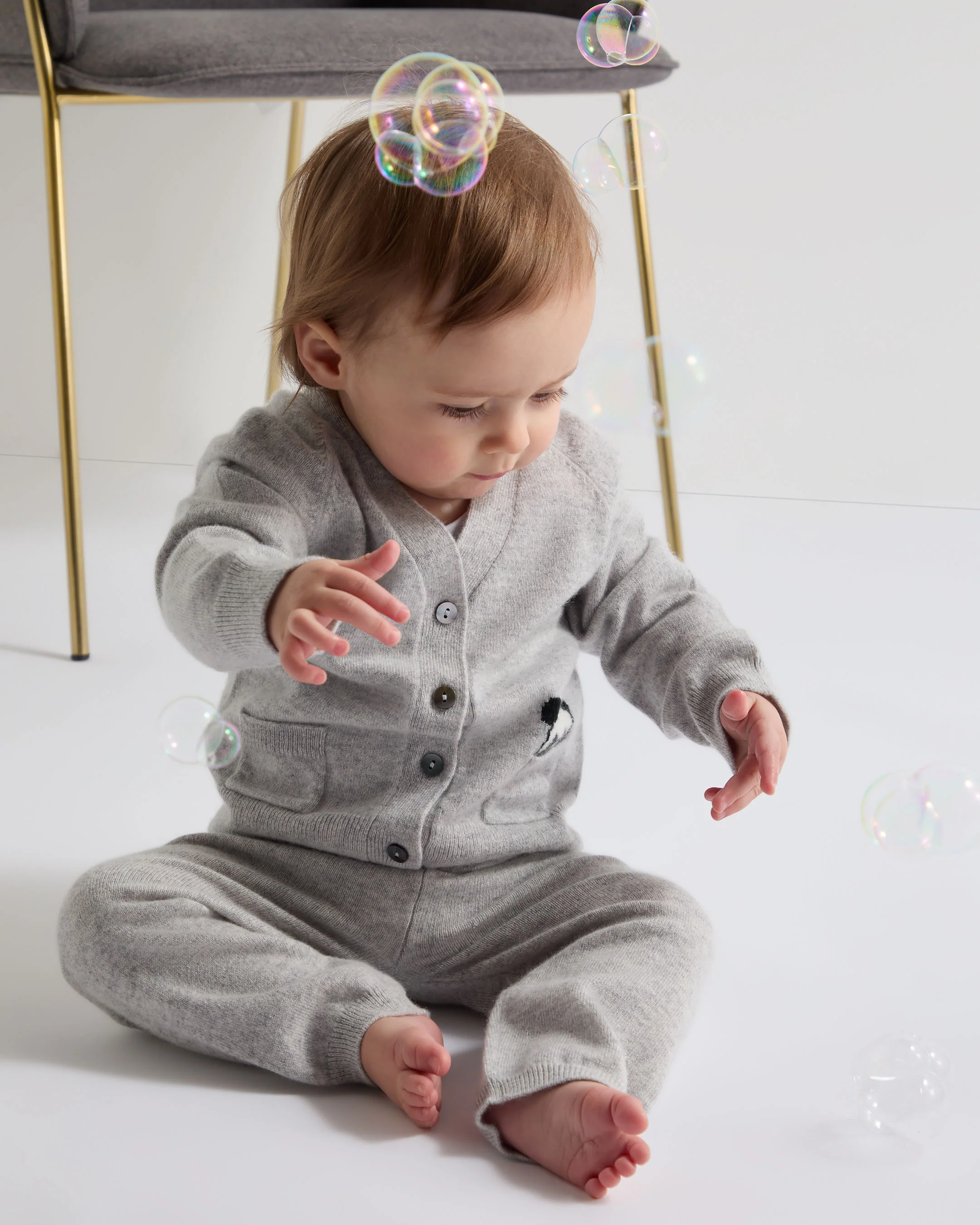 Panda Pocket Cashmere Cardigan Fumo Grey - Image 3