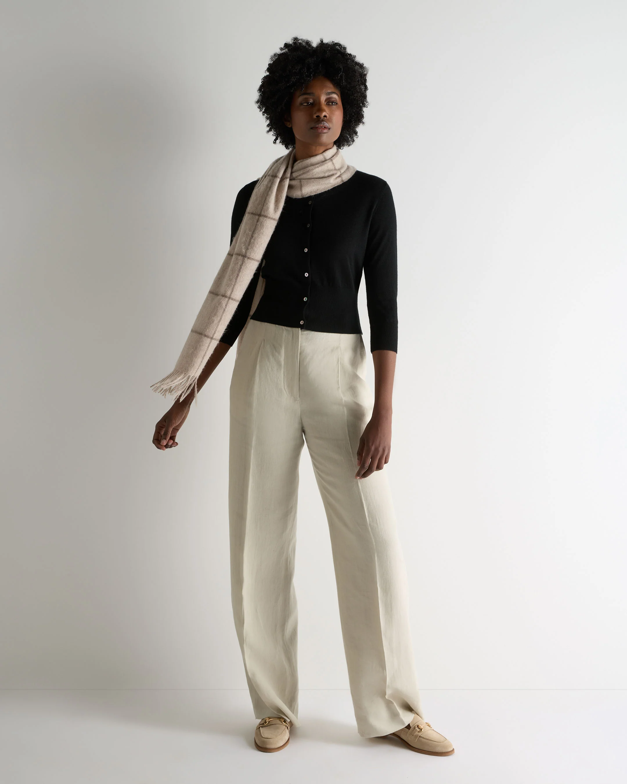 Women's Darcie Superfine Cashmere Cropped Cardigan Black - Image 3