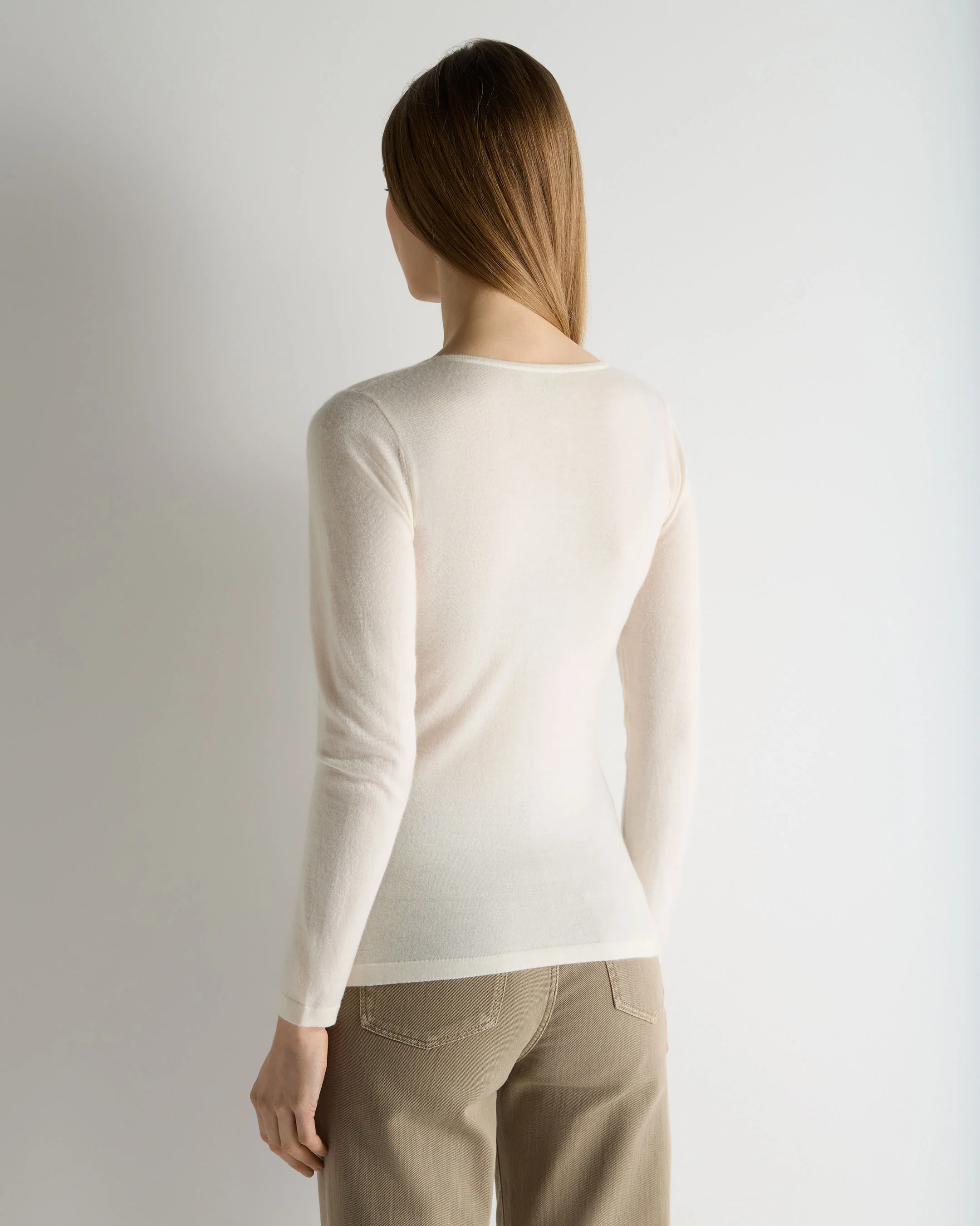 Women's Imogen Superfine Cashmere V Neck Jumper New Ivory White - Image 4