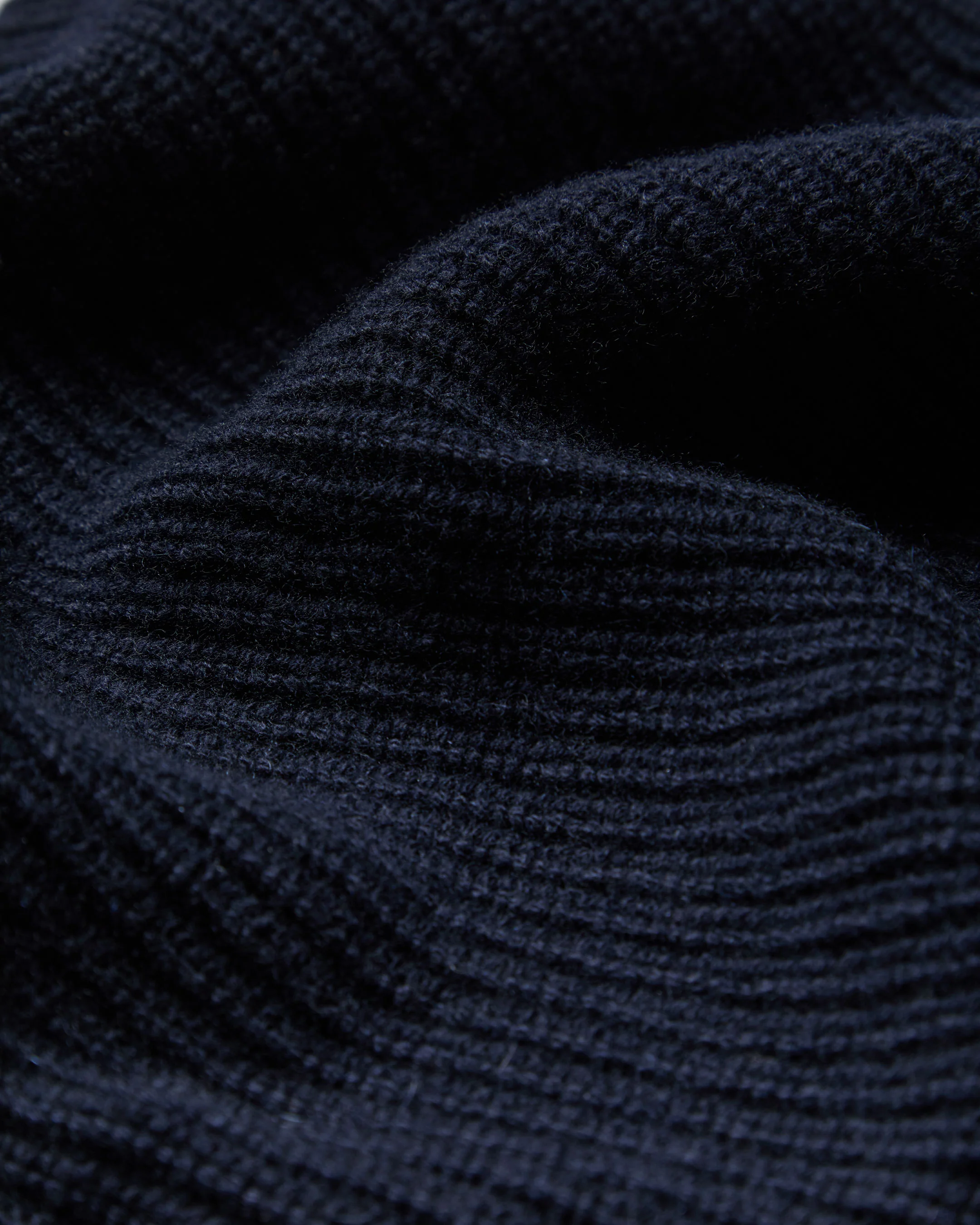 Unisex Ribbed Triangle Cashmere Scarf Navy Blue - Image 2