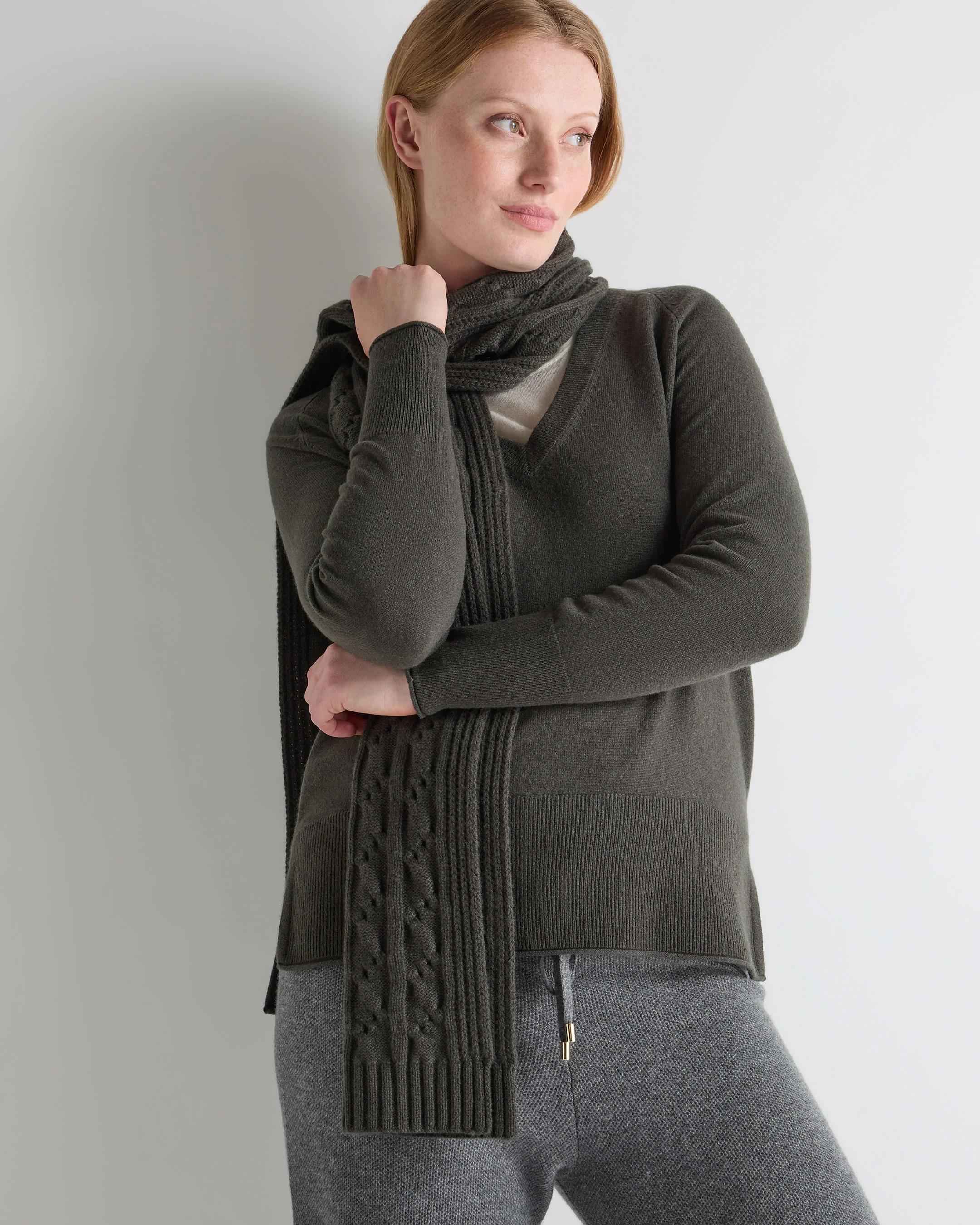 Unisex Cable Rib Cashmere Scarf Arabica Khaki Green - Image 3