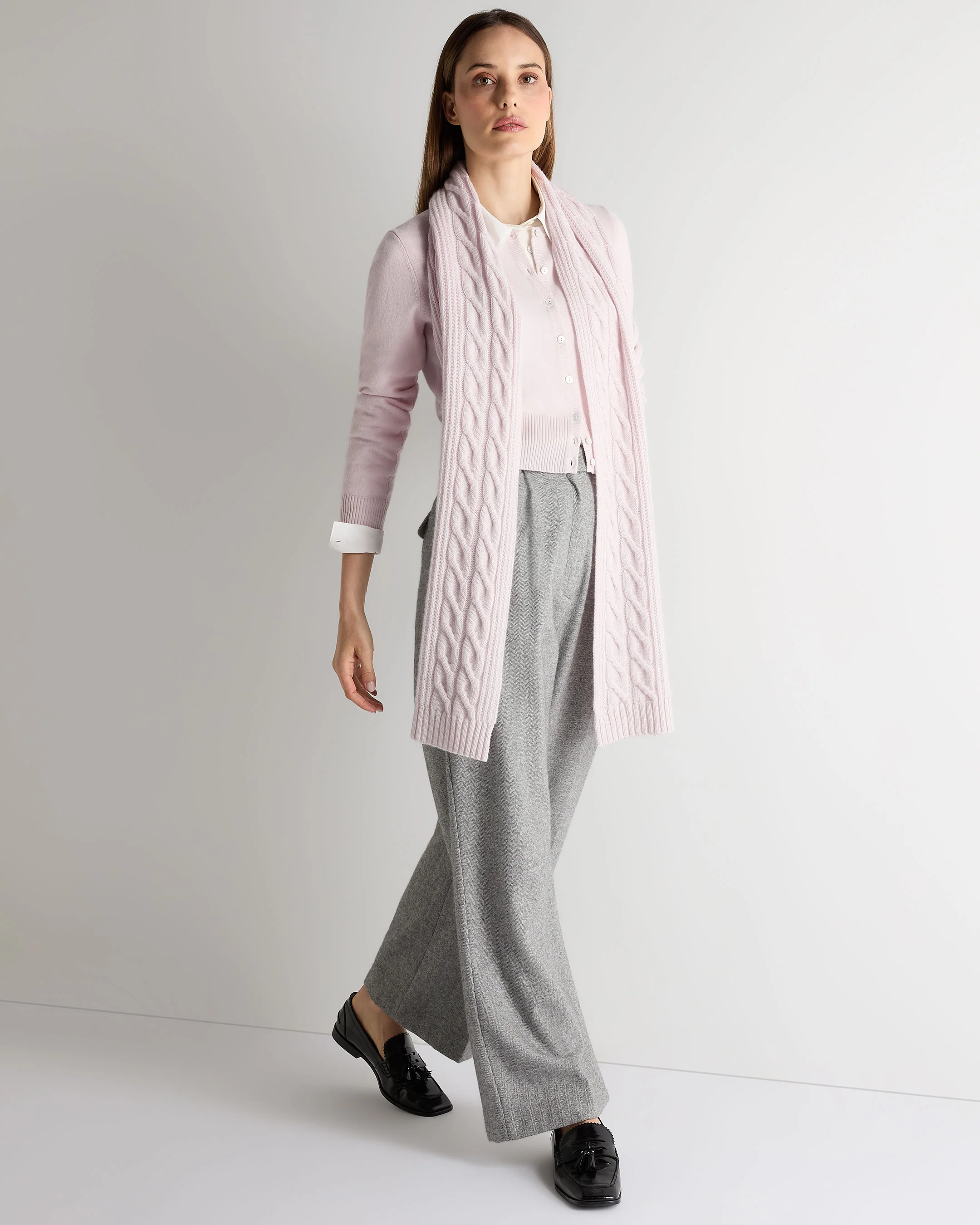 Unisex Cable Rib Cashmere Scarf Chalk Pink - Image 2