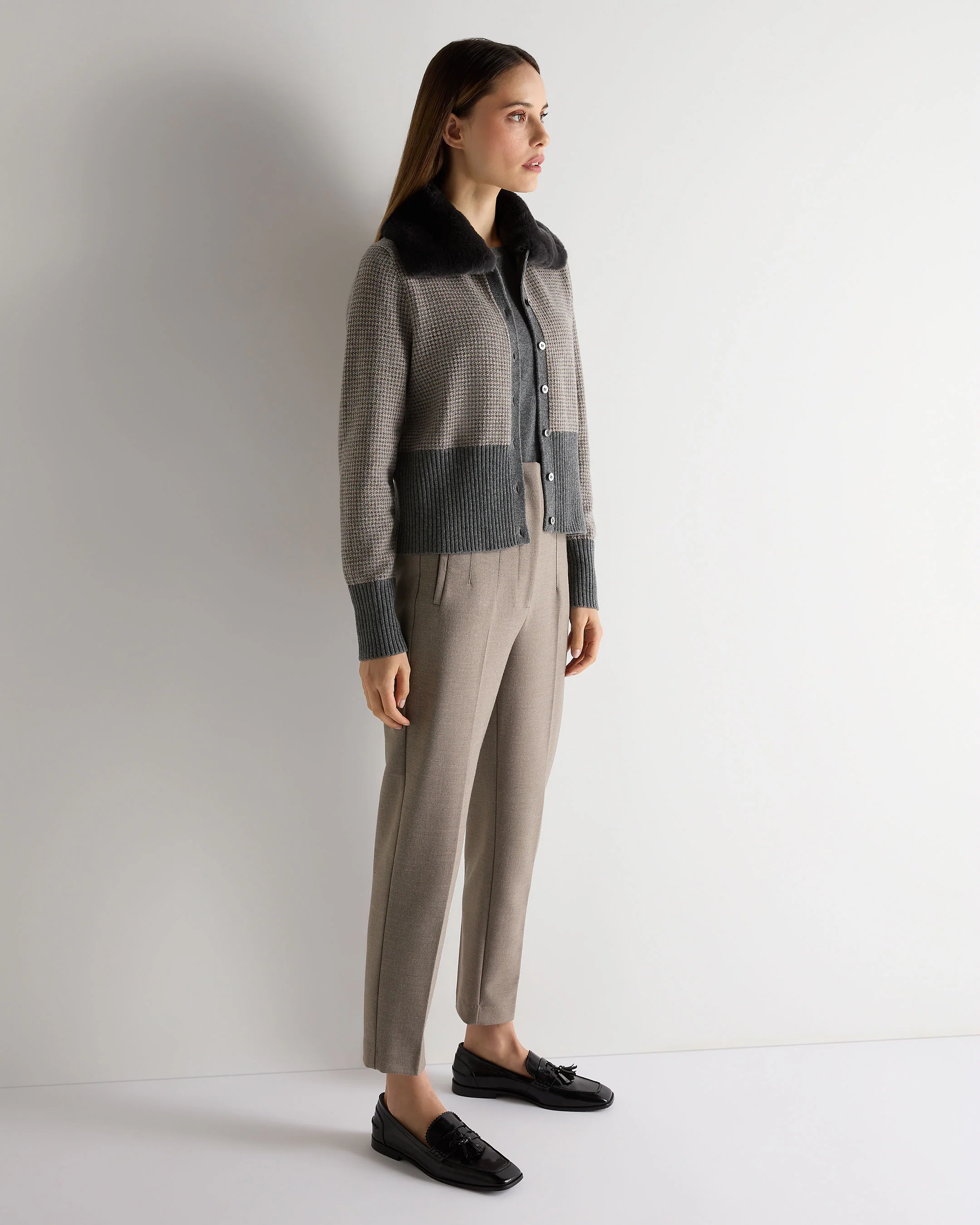 Women's Dogtooth Cashmere Cardigan With Fur Elephant Grey - Image 3