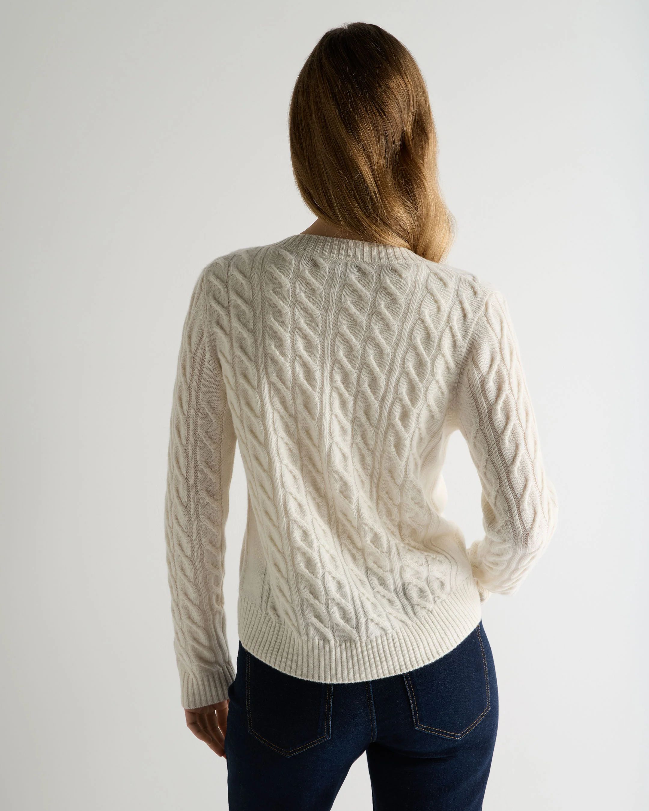 Women's Frankie Cable V Neck Cashmere Jumper New Ivory White - Image 4