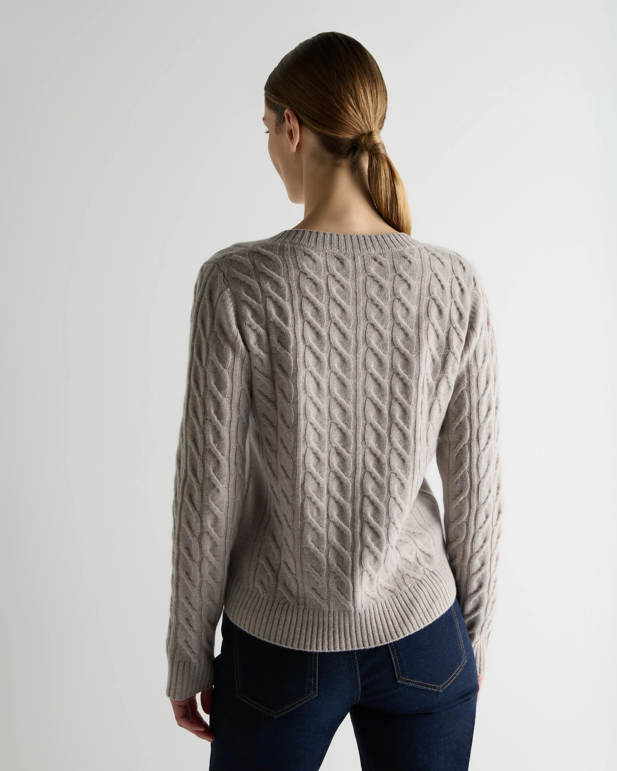 Women's Frankie Cable V Neck Cashmere Jumper Oat Grey - Image 4