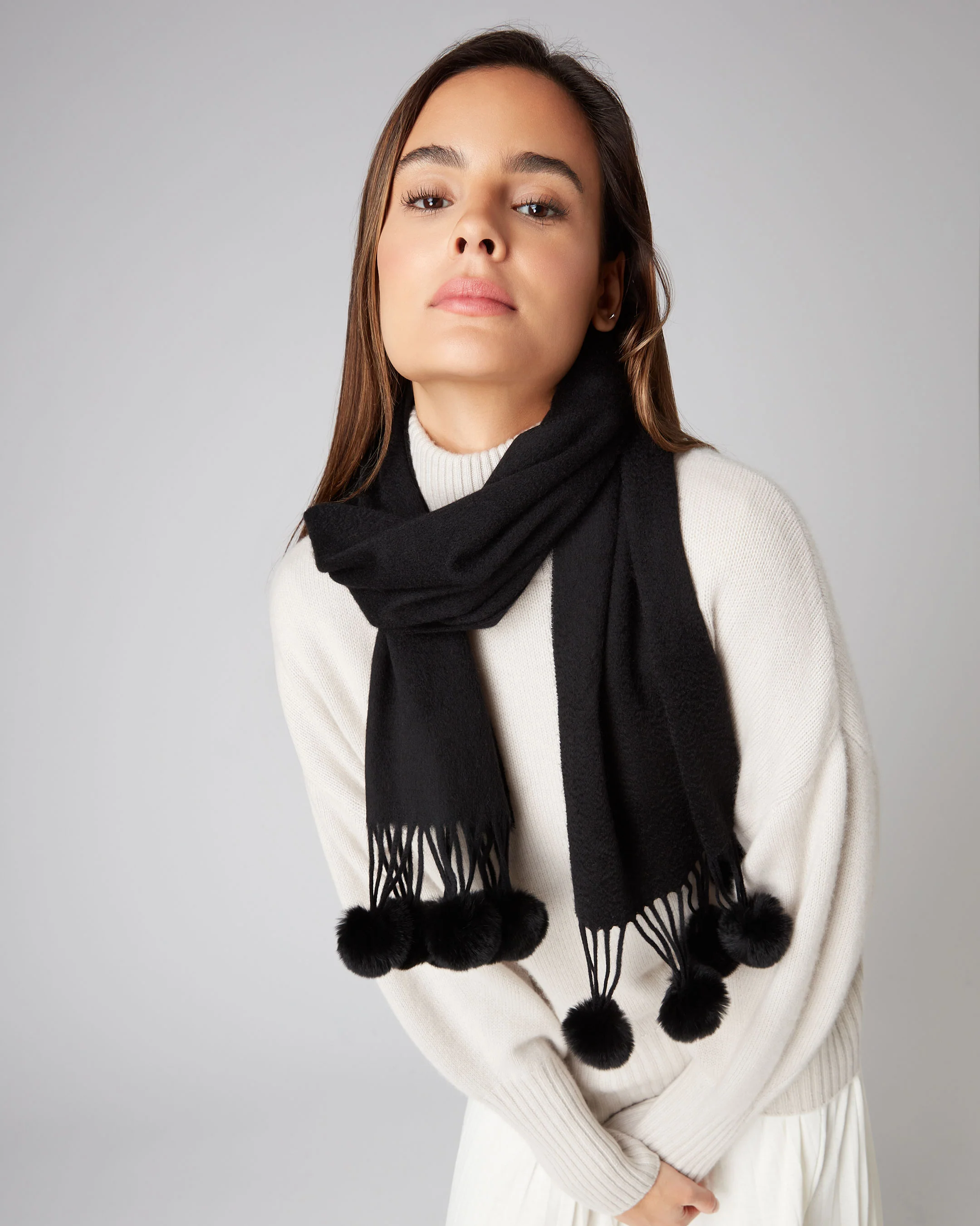 Women's Davos Fur Bobble Cashmere Scarf Black - Image 3
