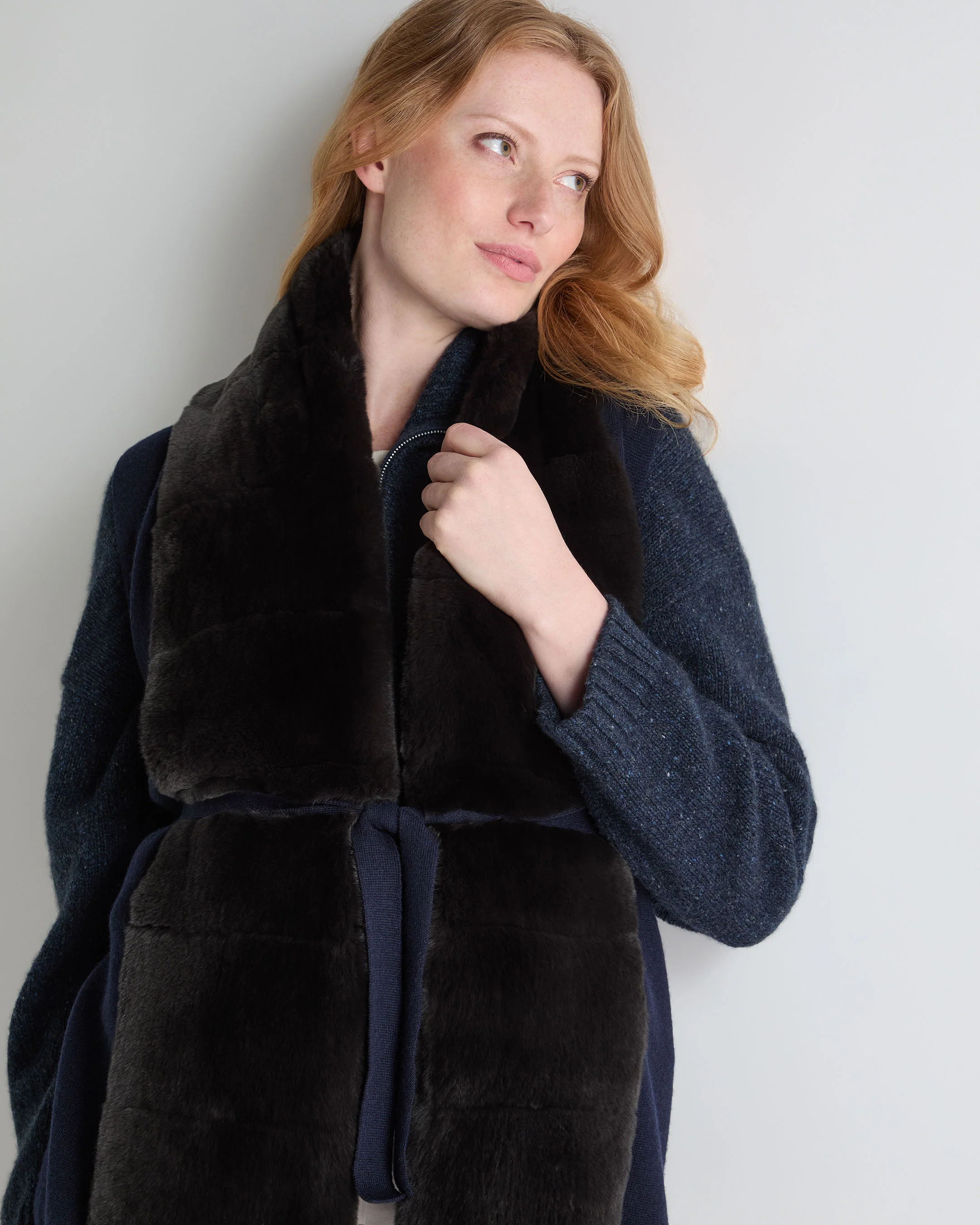 Women's Lola Fur Placket Cashmere Gilet Navy Blue - Image 5