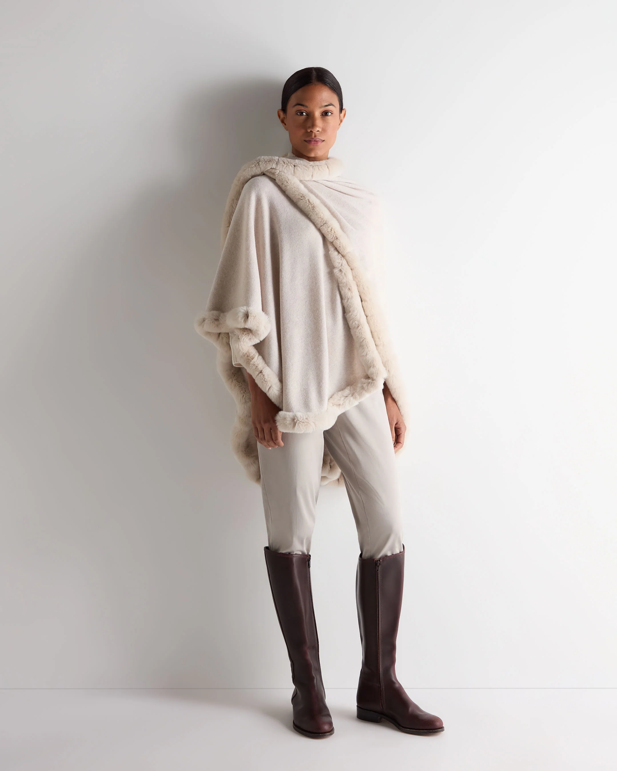 Women's Ayla Fur Trim Cashmere Cape Frost White - Image 3