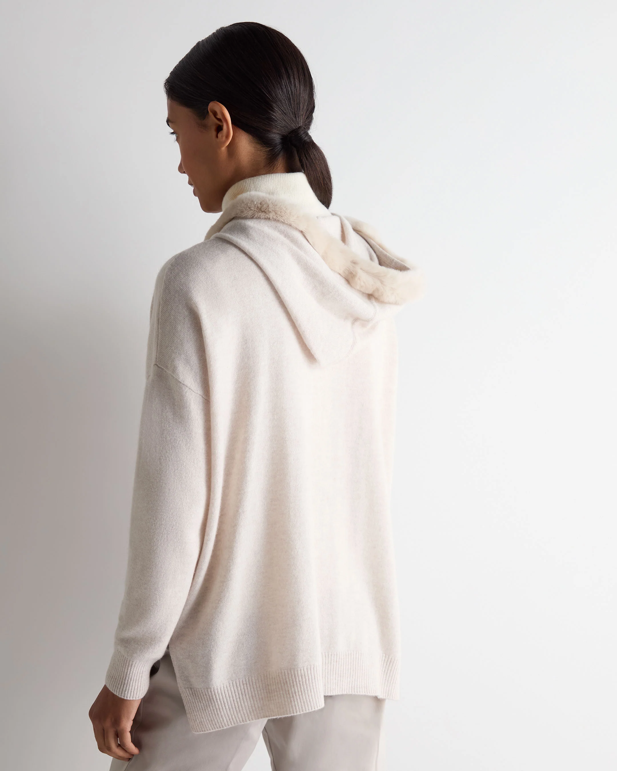 Women's Alicia Fur Trim Cashmere Hoodie Frost White - Image 4