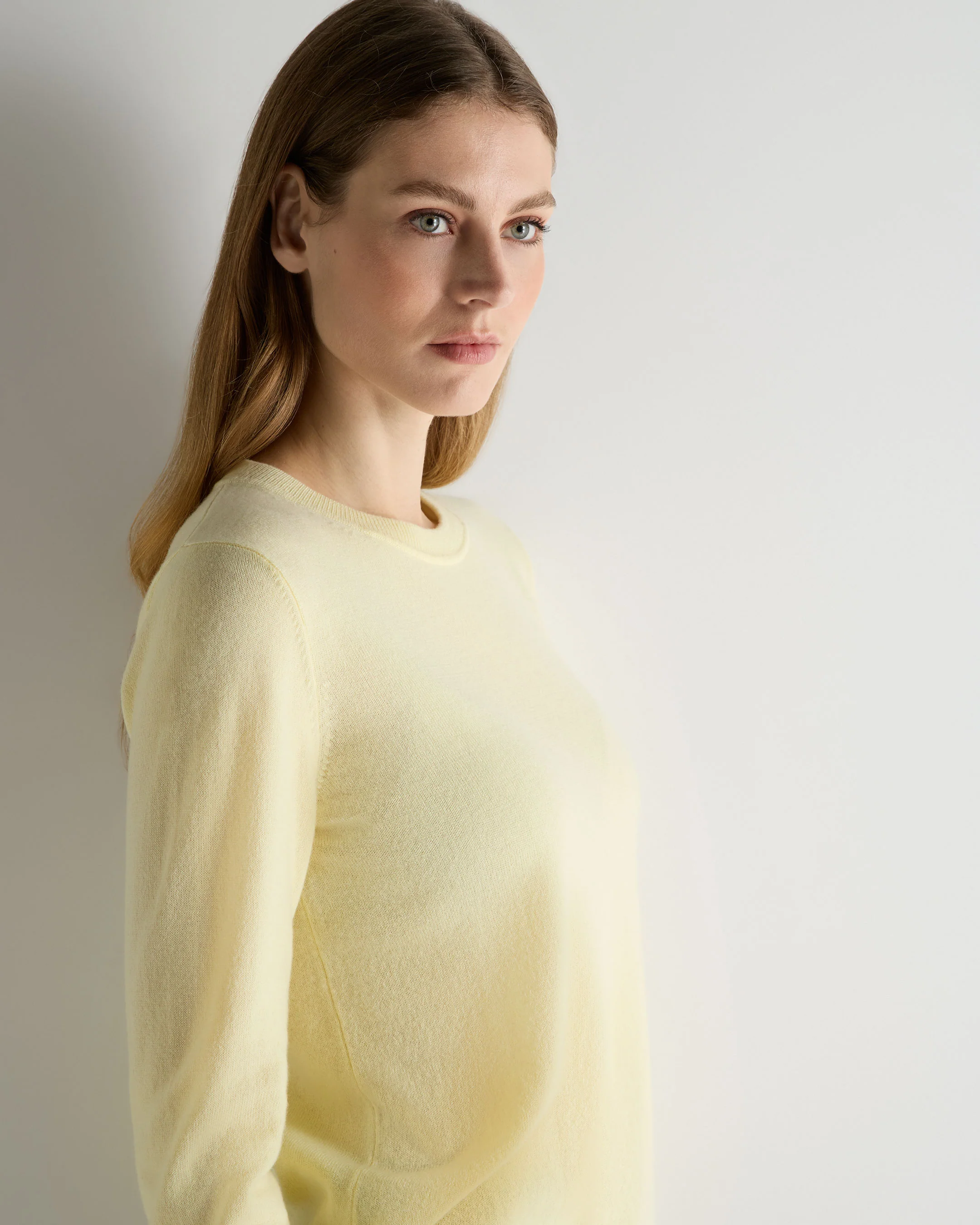 Women's Hallie Round Neck Cashmere Jumper Butter Yellow - Image 5
