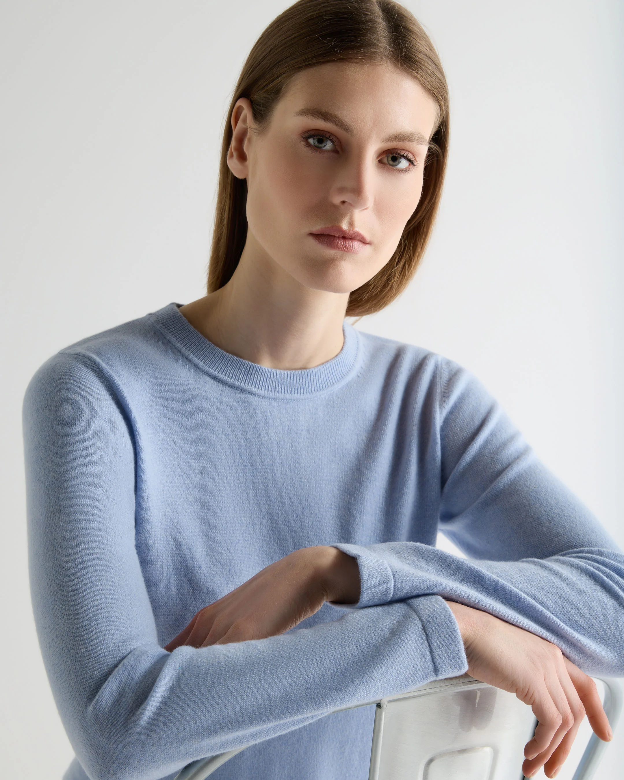 Women's Hallie Round Neck Cashmere Jumper Sea Mist Blue - Image 5