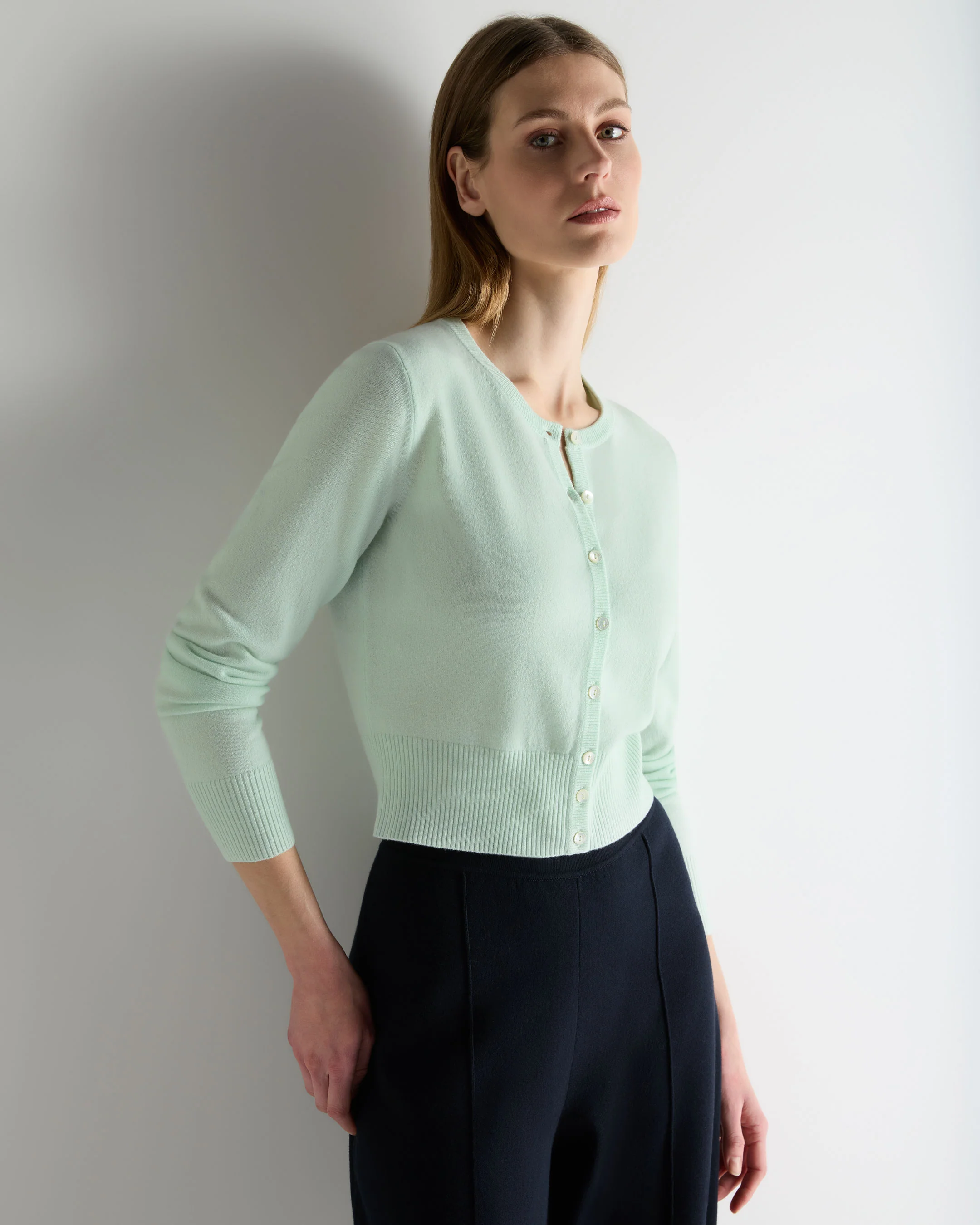 Women's Ivy Cropped Cashmere Cardigan Mint Green