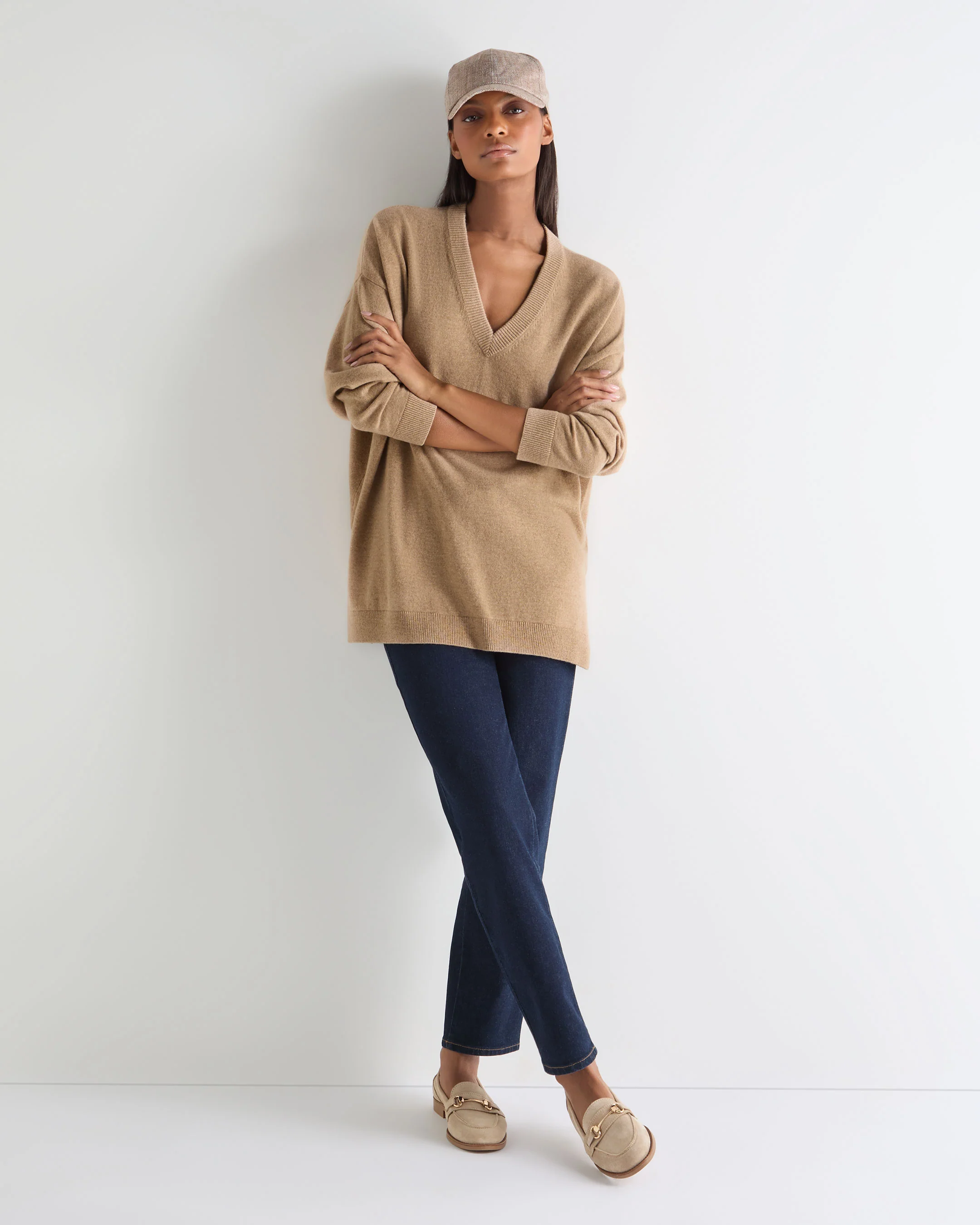 Women's Longline V Neck Cashmere Jumper Cappuccino Brown - Image 3