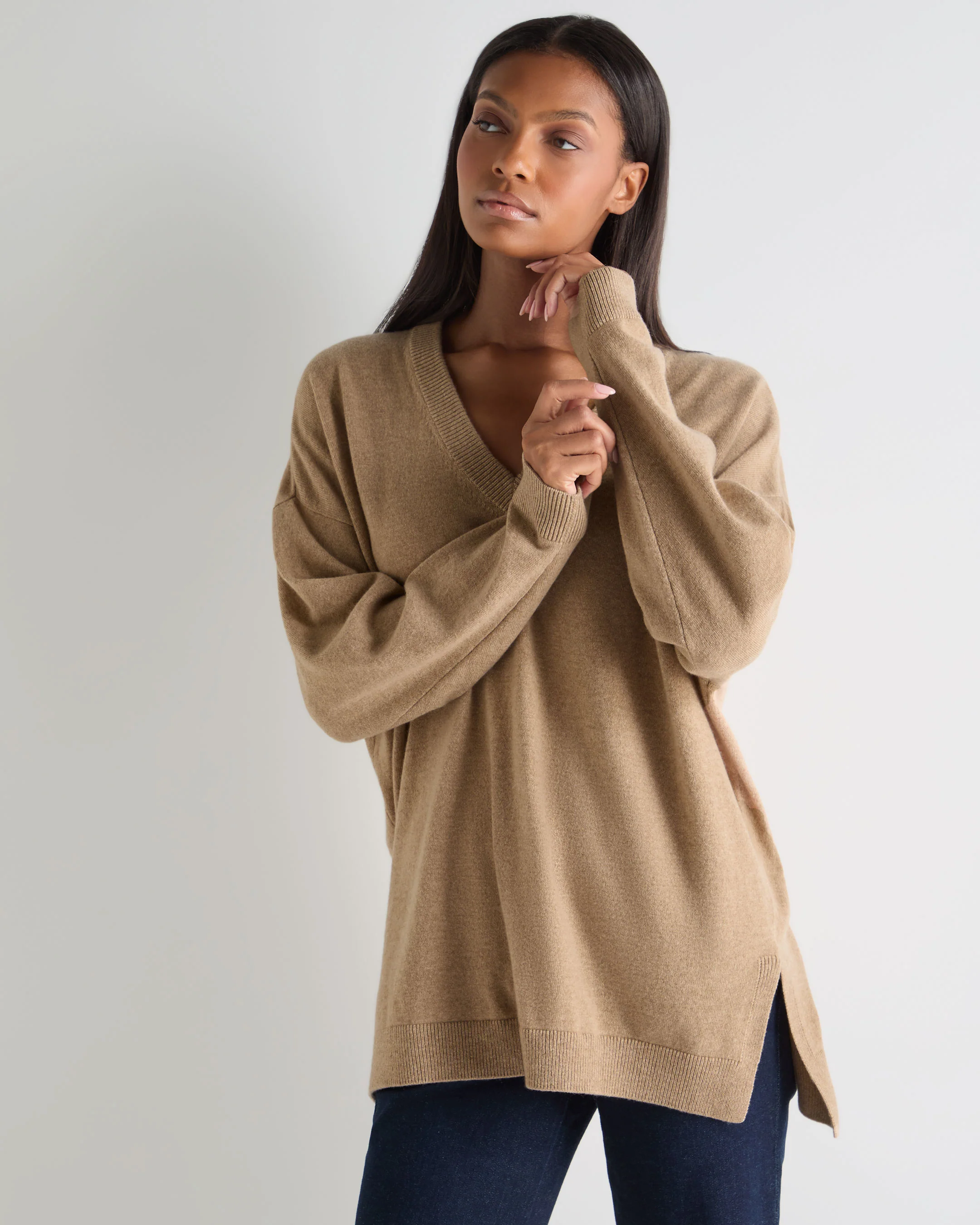 Women's Longline V Neck Cashmere Jumper Cappuccino Brown - Image 6
