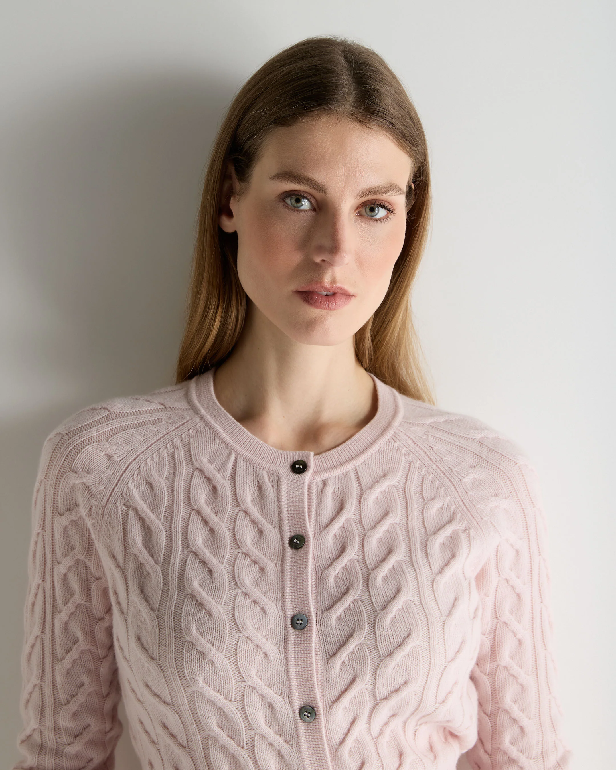 Women's Myla Cable Cashmere Cardigan Powder Pink - Image 5