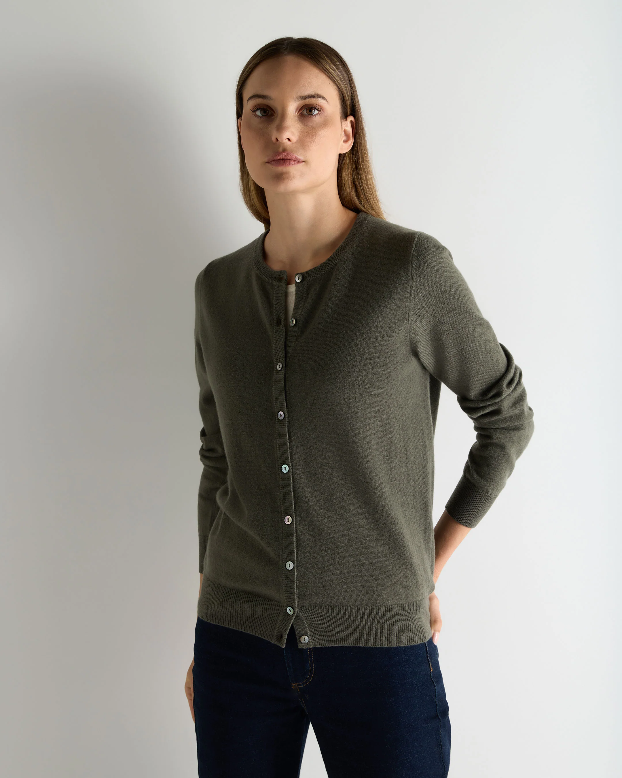 Women's Olivia Round Neck Cashmere Cardigan Olive Green