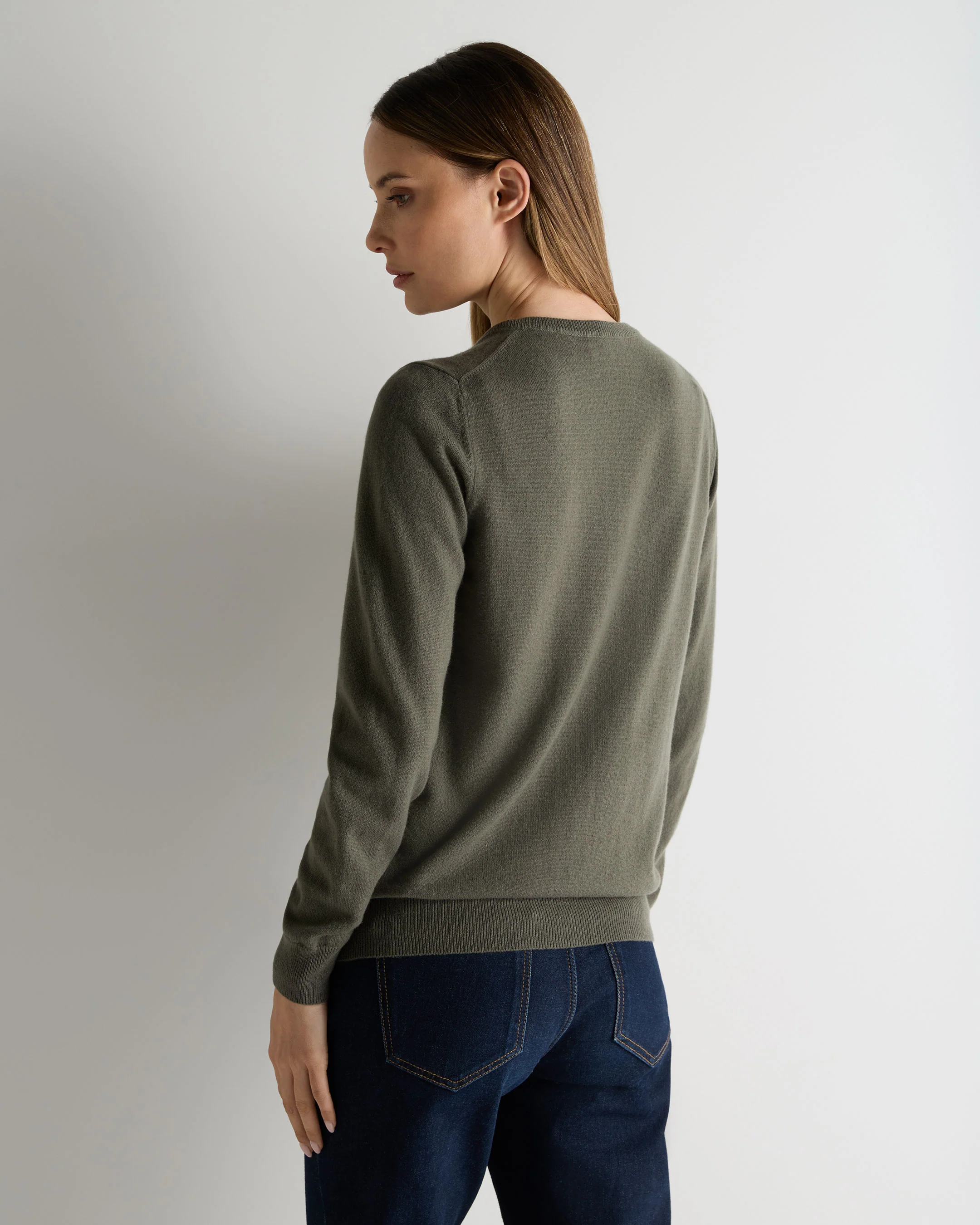 Women's Olivia Round Neck Cashmere Cardigan Olive Green - Image 4