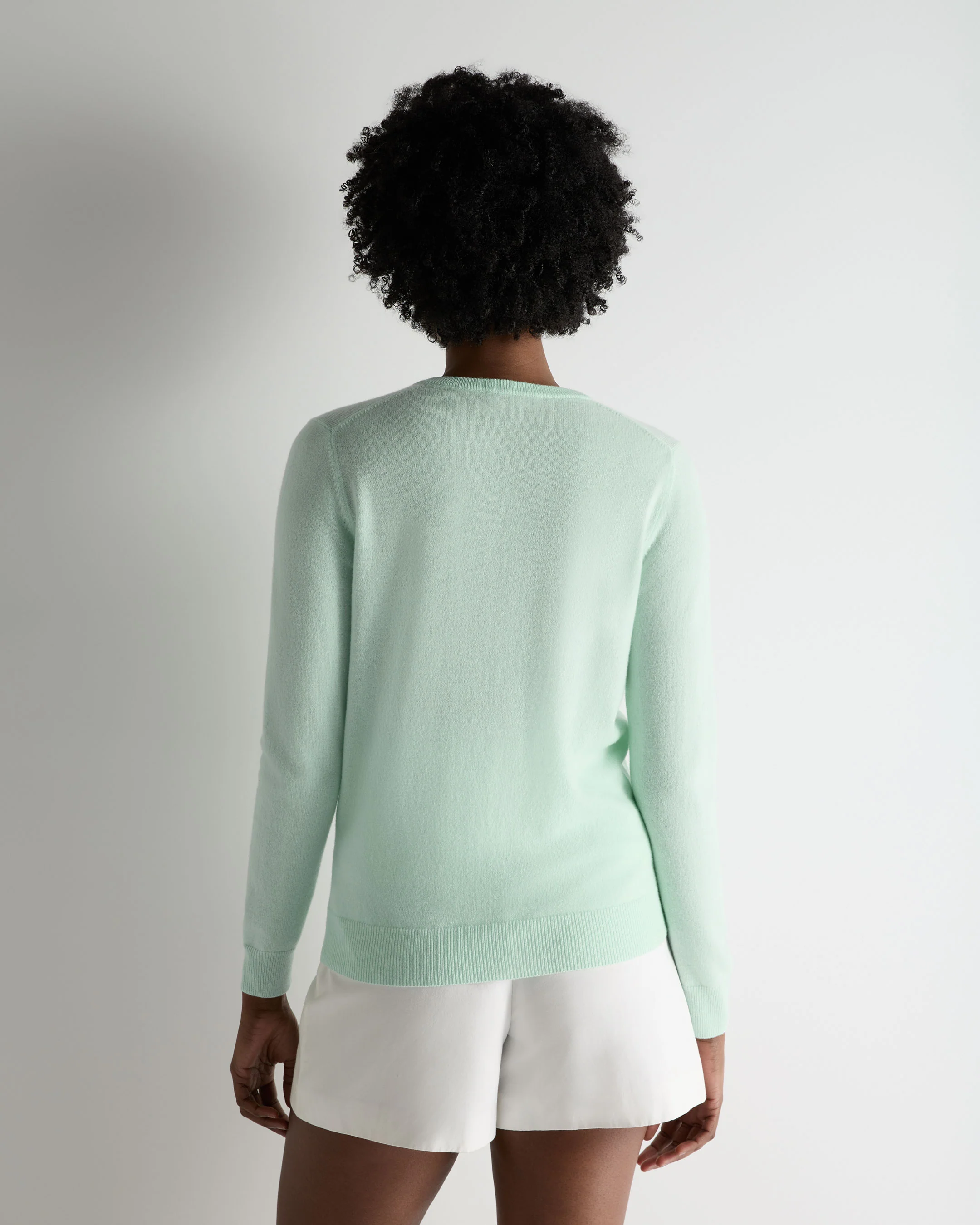 Women's Phoebe V Neck Cashmere Jumper Mint Green - Image 4