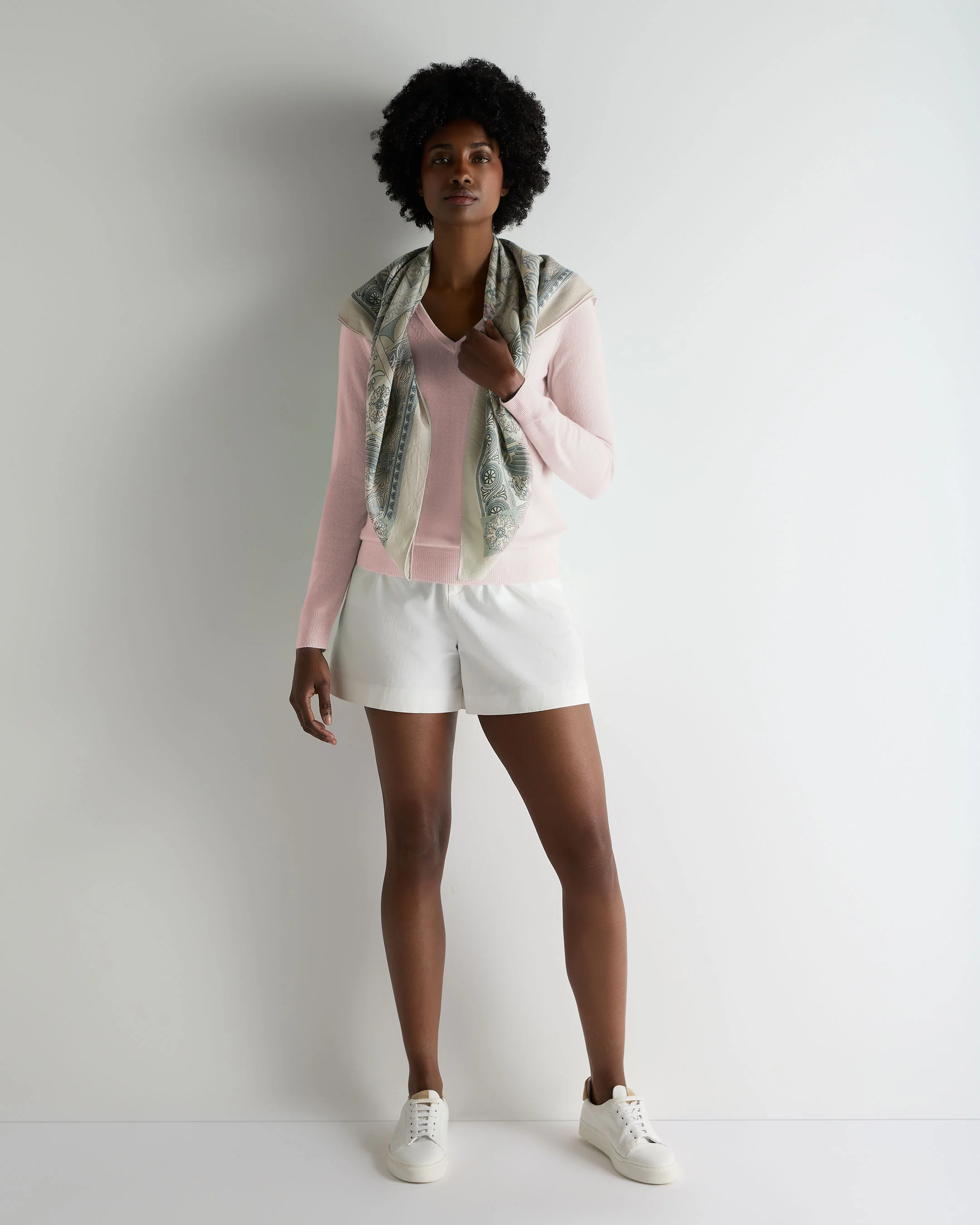 Women's Phoebe V Neck Cashmere Jumper Powder Pink - Image 3