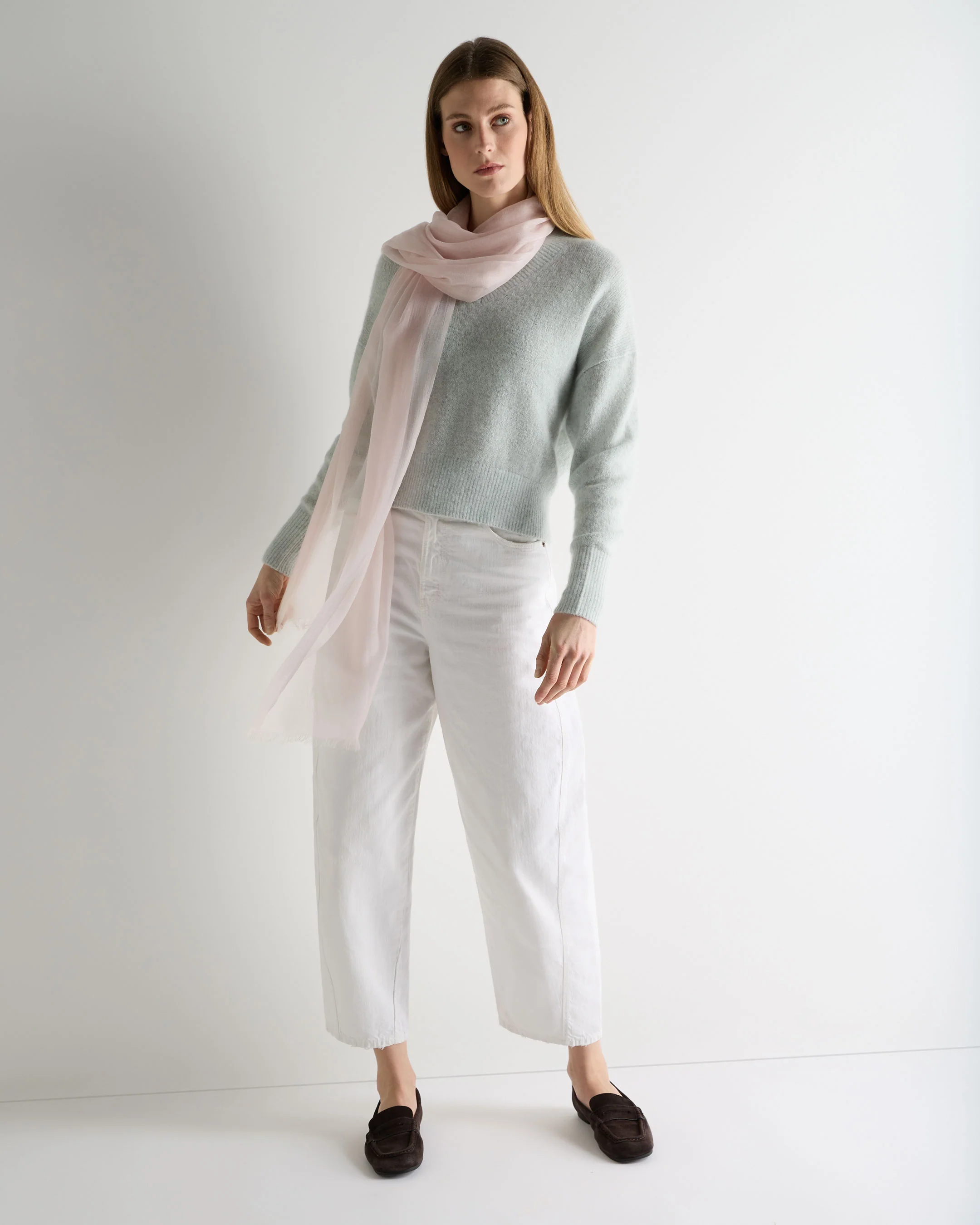 Women's Plush V Neck Cashmere Jumper Mint Green - Image 3