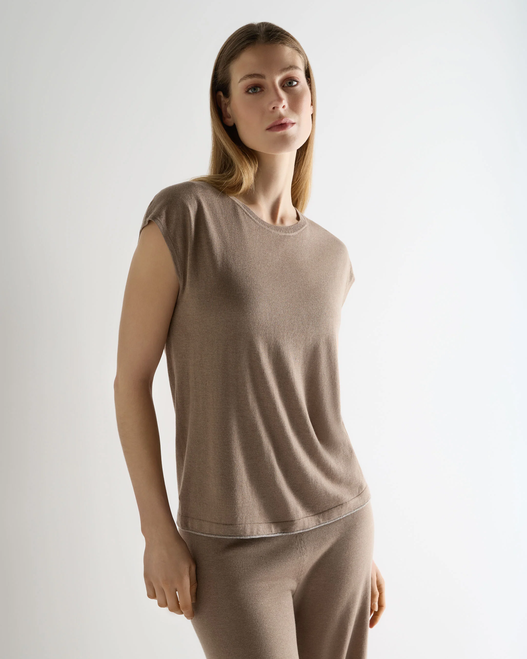 Women's Roche Silk Blend Top Mink Brown