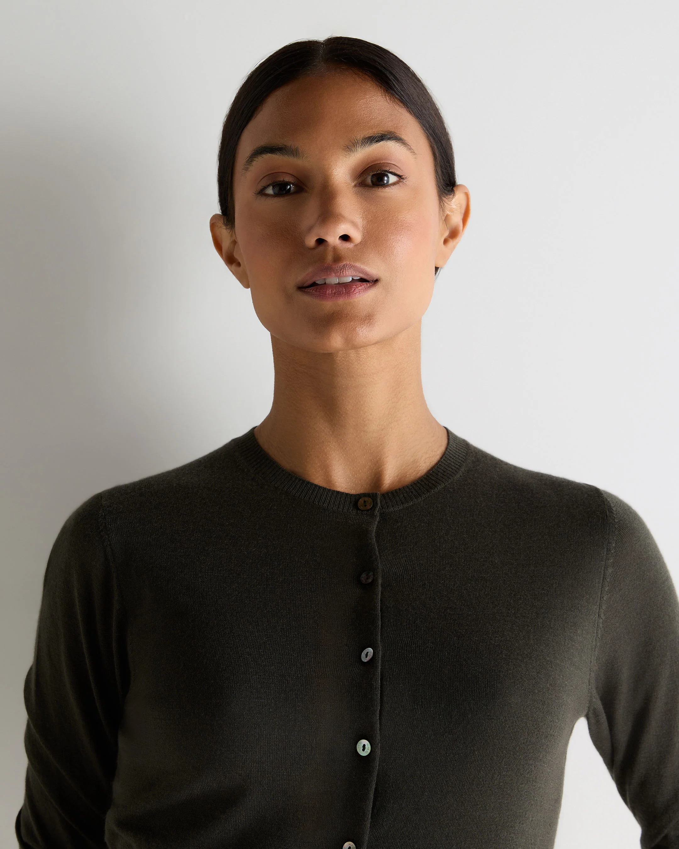 Women's Darcie Superfine Cashmere Cropped Cardigan Arabica Khaki Green - Image 5