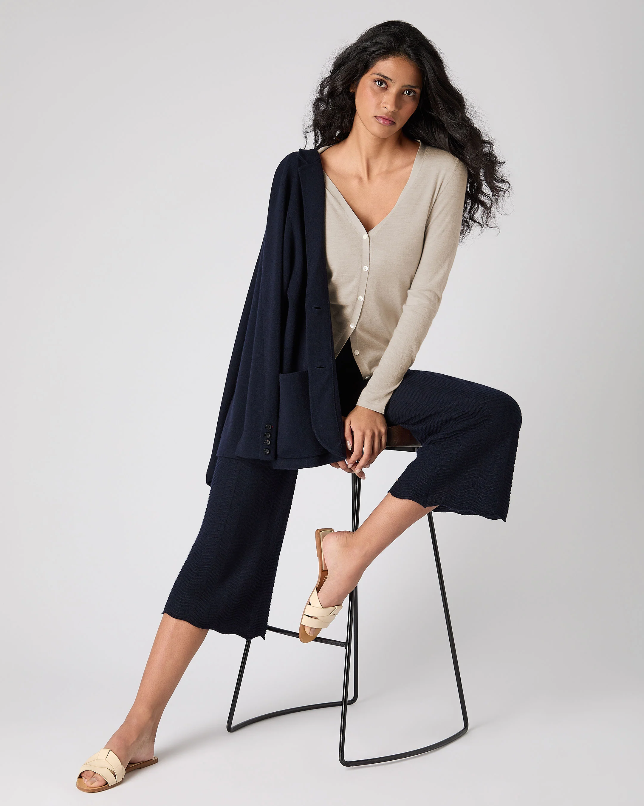 Women's Mia Superfine Cashmere V Neck Cardigan Sandstone Brown - Image 3