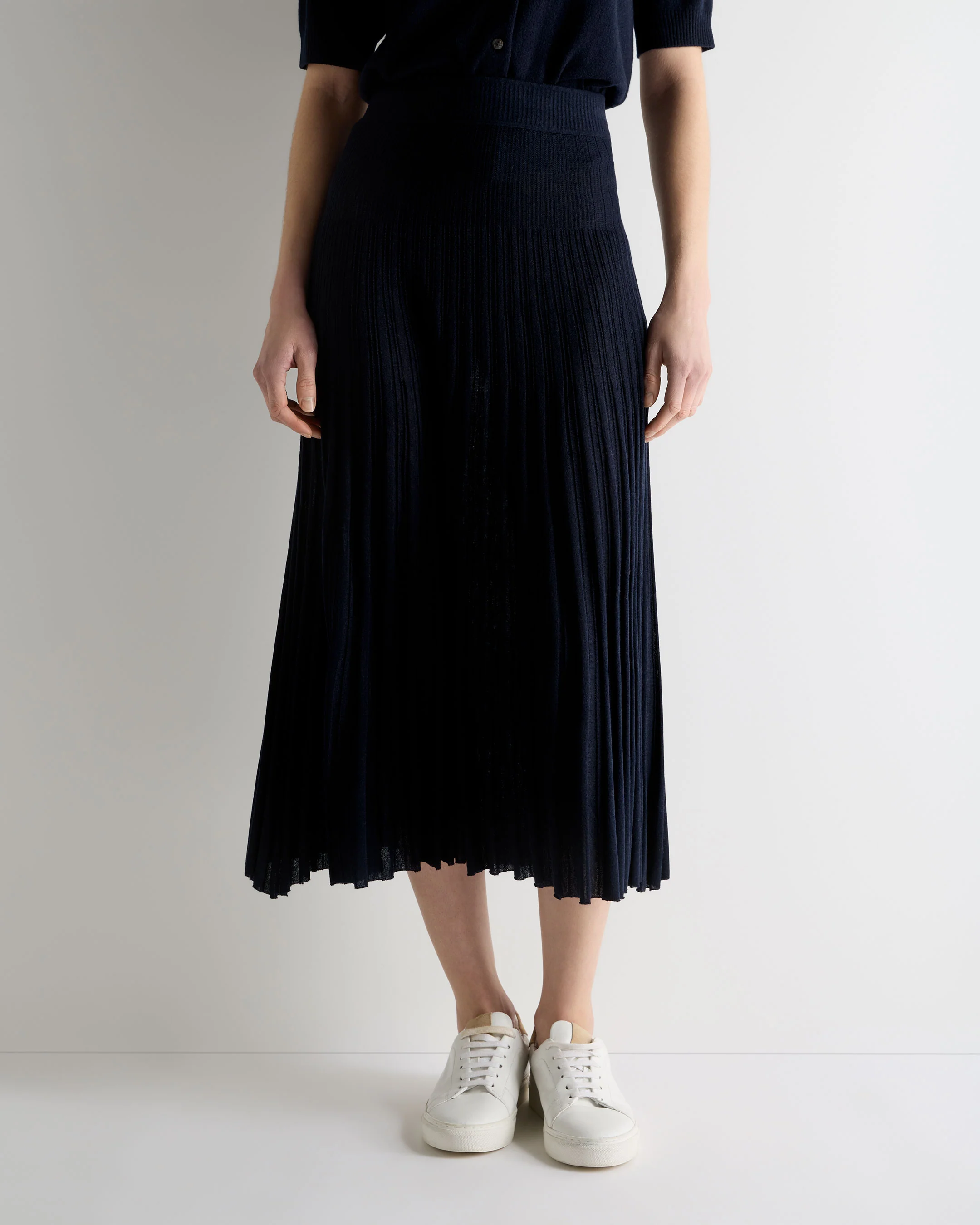 Women's Superfine Pleated Cashmere Silk Skirt Navy Blue