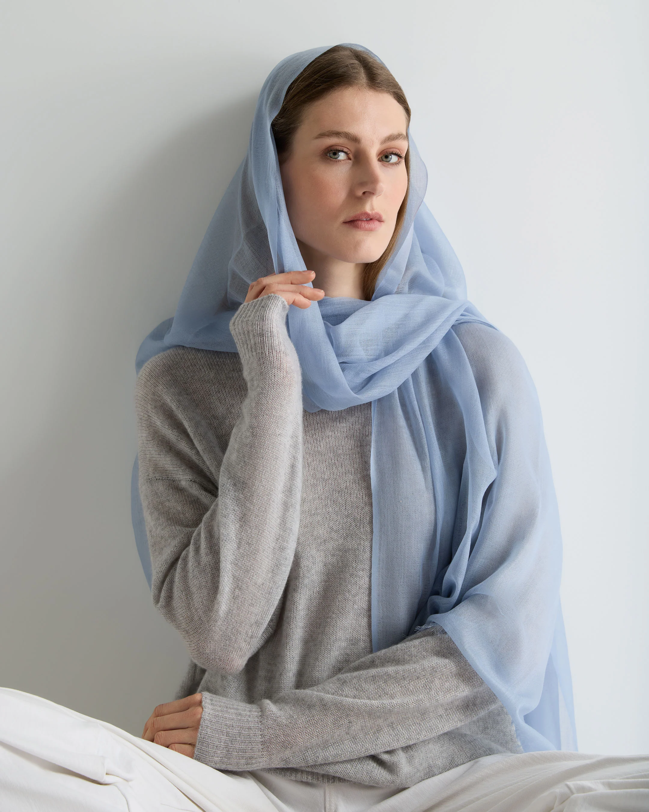 Women's Ultrafine Pashmina Cashmere Shawl Sea Mist Blue - Image 3